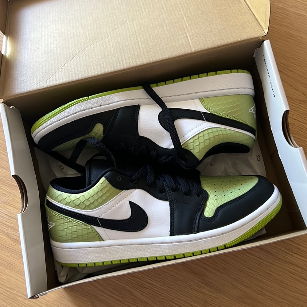 Air Jordan 1 low